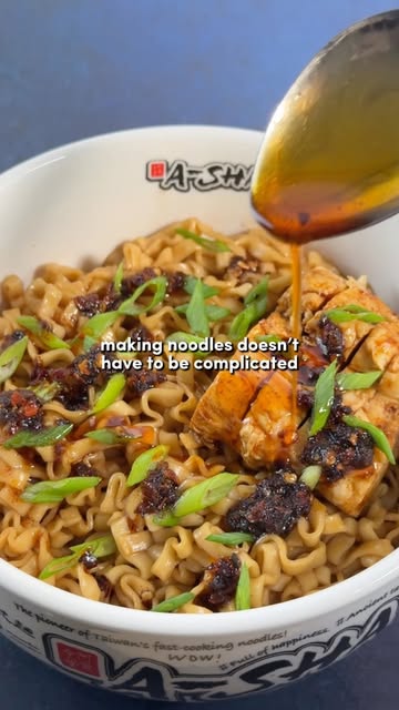 A-Sha Spicy Dan Dan Meteor Noodle Box | A-Sha Foods USA