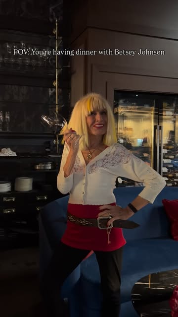 chandeliersandtulips