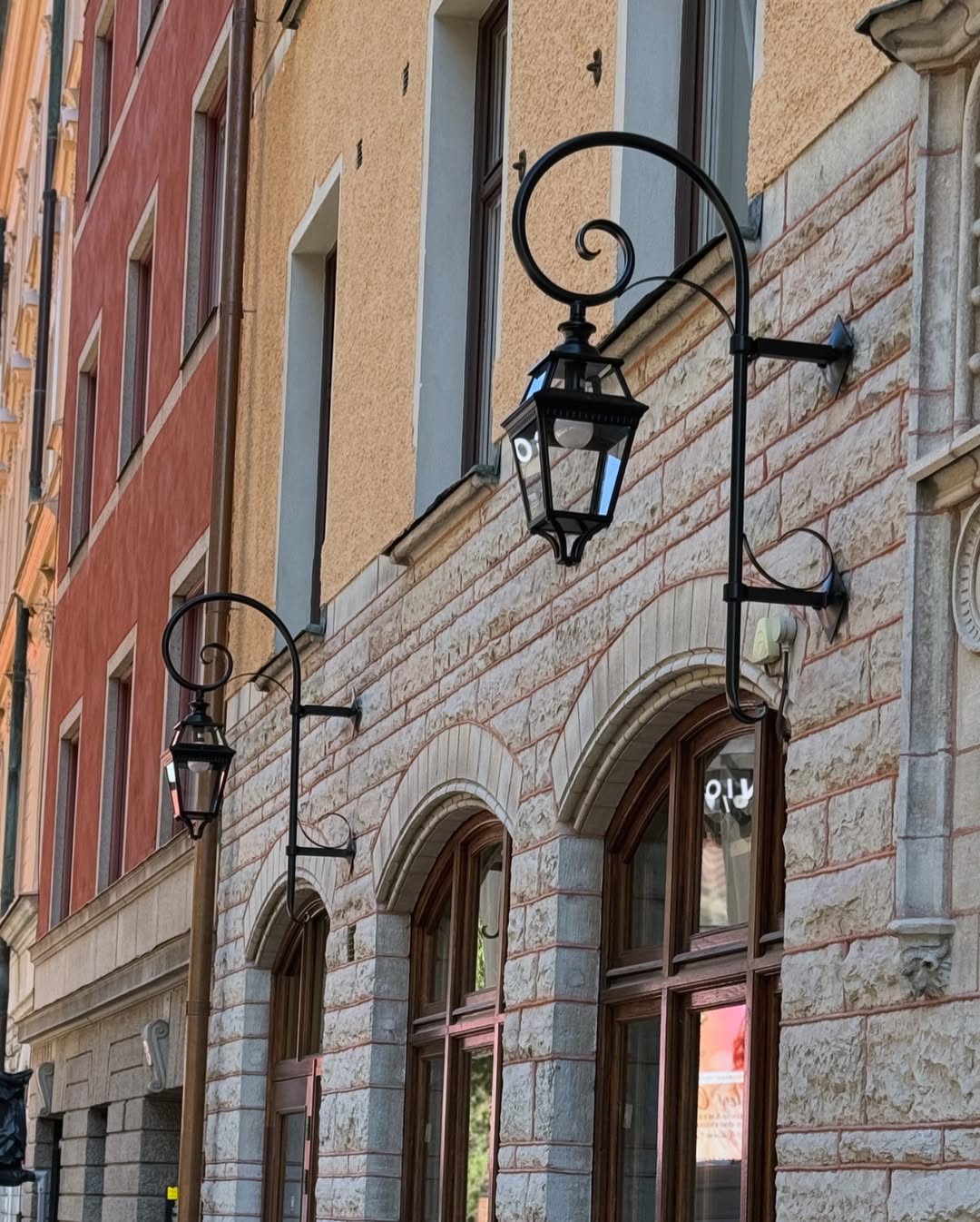eclairebyalegni