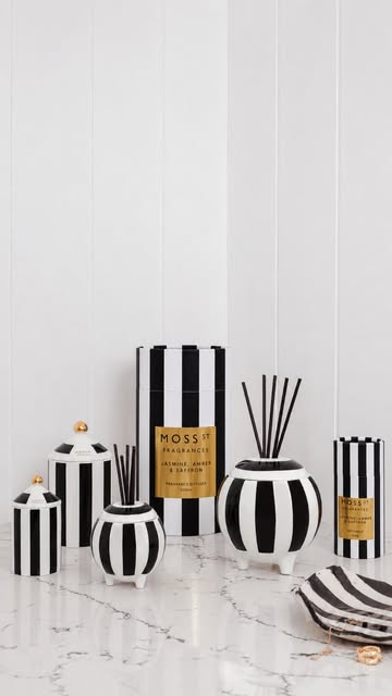 Jasmine, Amber & Saffron Mini Candle & Diffuser Gift Set | Moss St