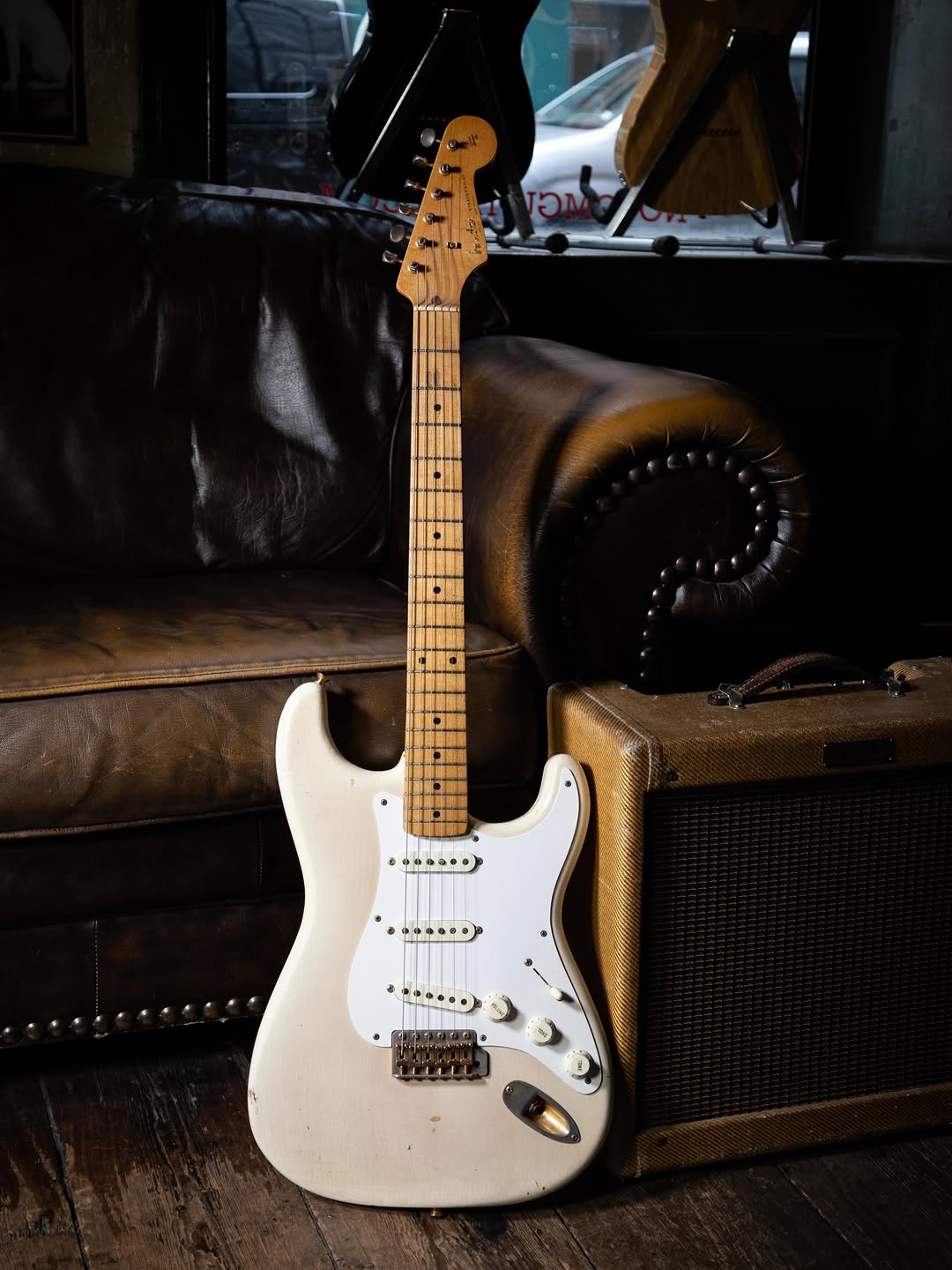 1981 Inventions DRV - Black 3 Colour – No.Tom Guitars