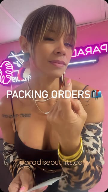 paradise_outfits2019
