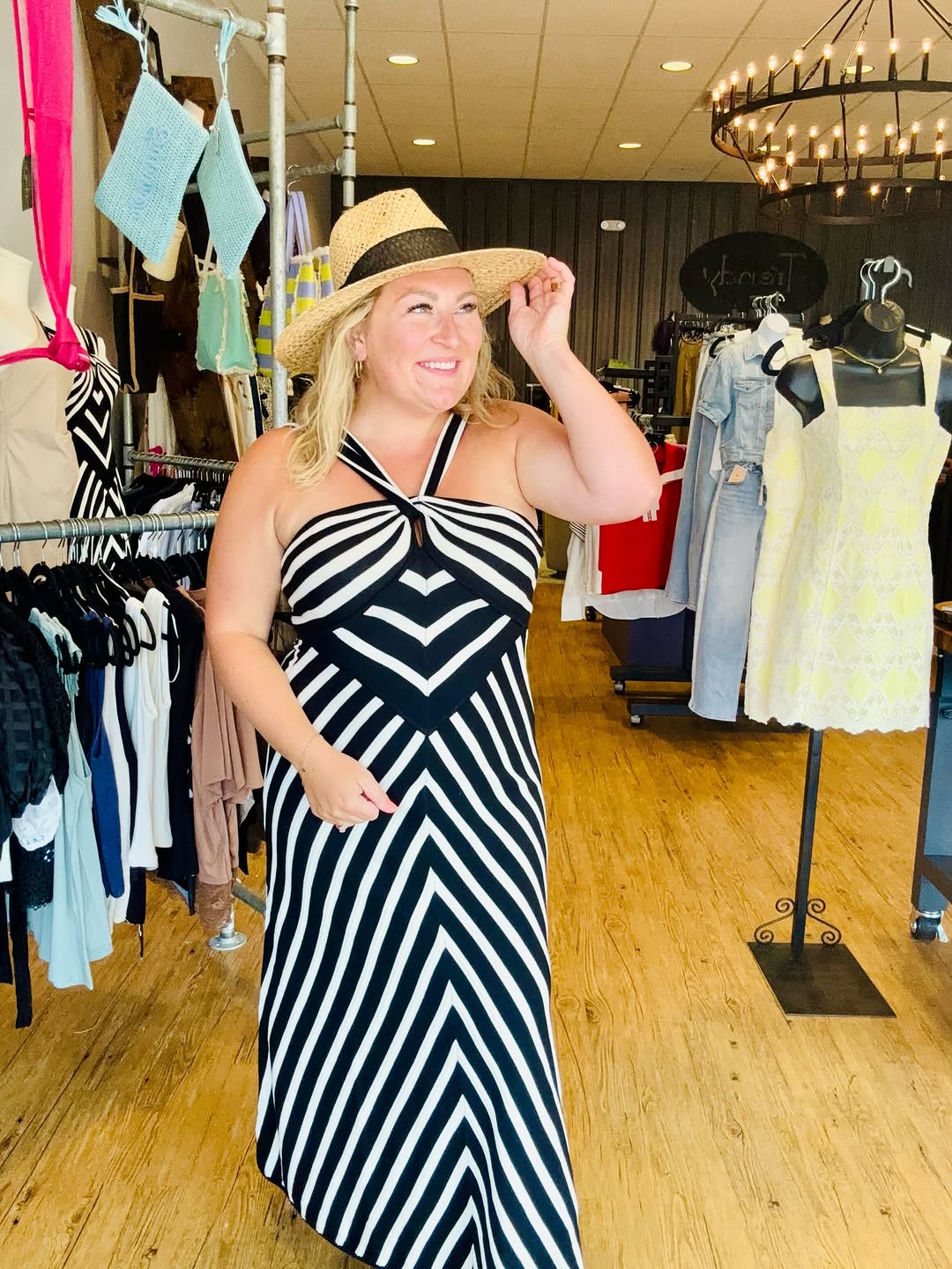 popular instagram dress stores Dress Up (@shopdressup) Gainesville, GA