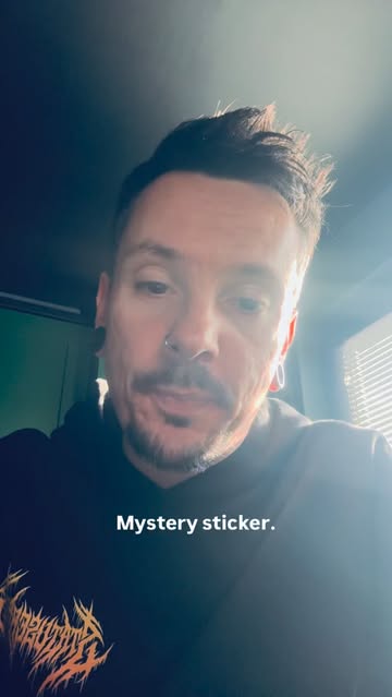 Instagram status_error