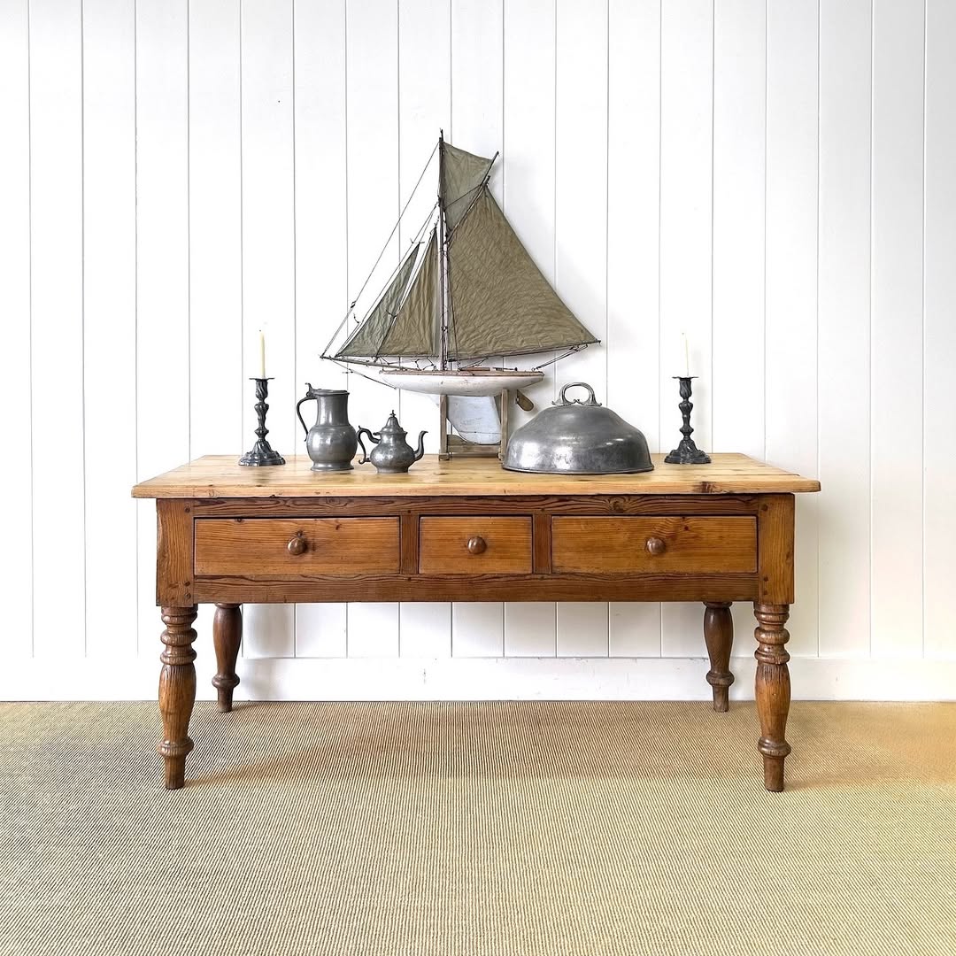 Instagram the_parsons_nose_antiques