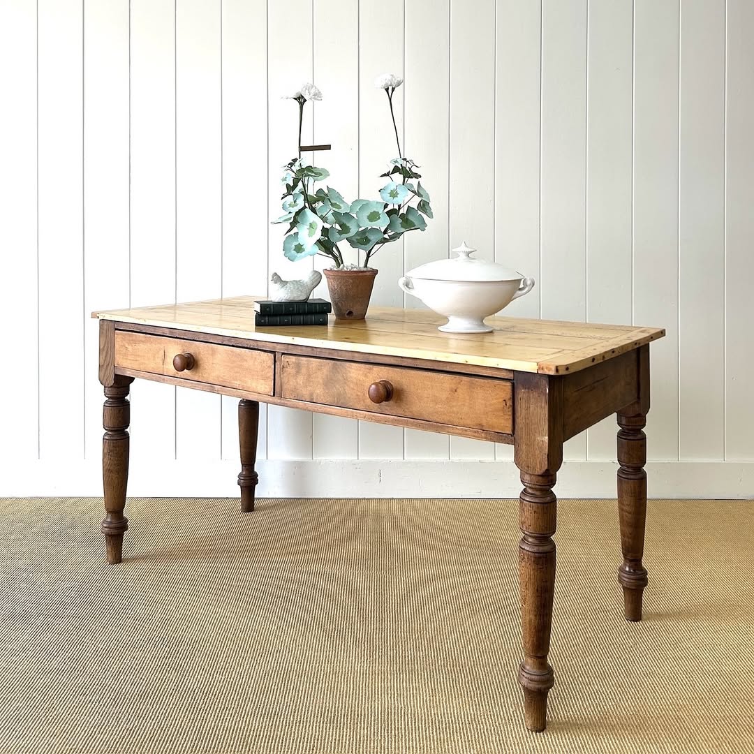 Instagram the_parsons_nose_antiques
