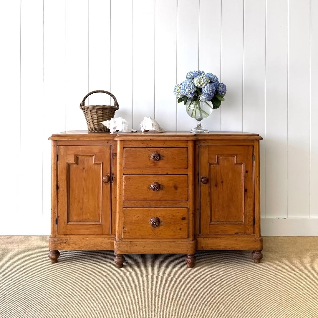 Instagram the_parsons_nose_antiques