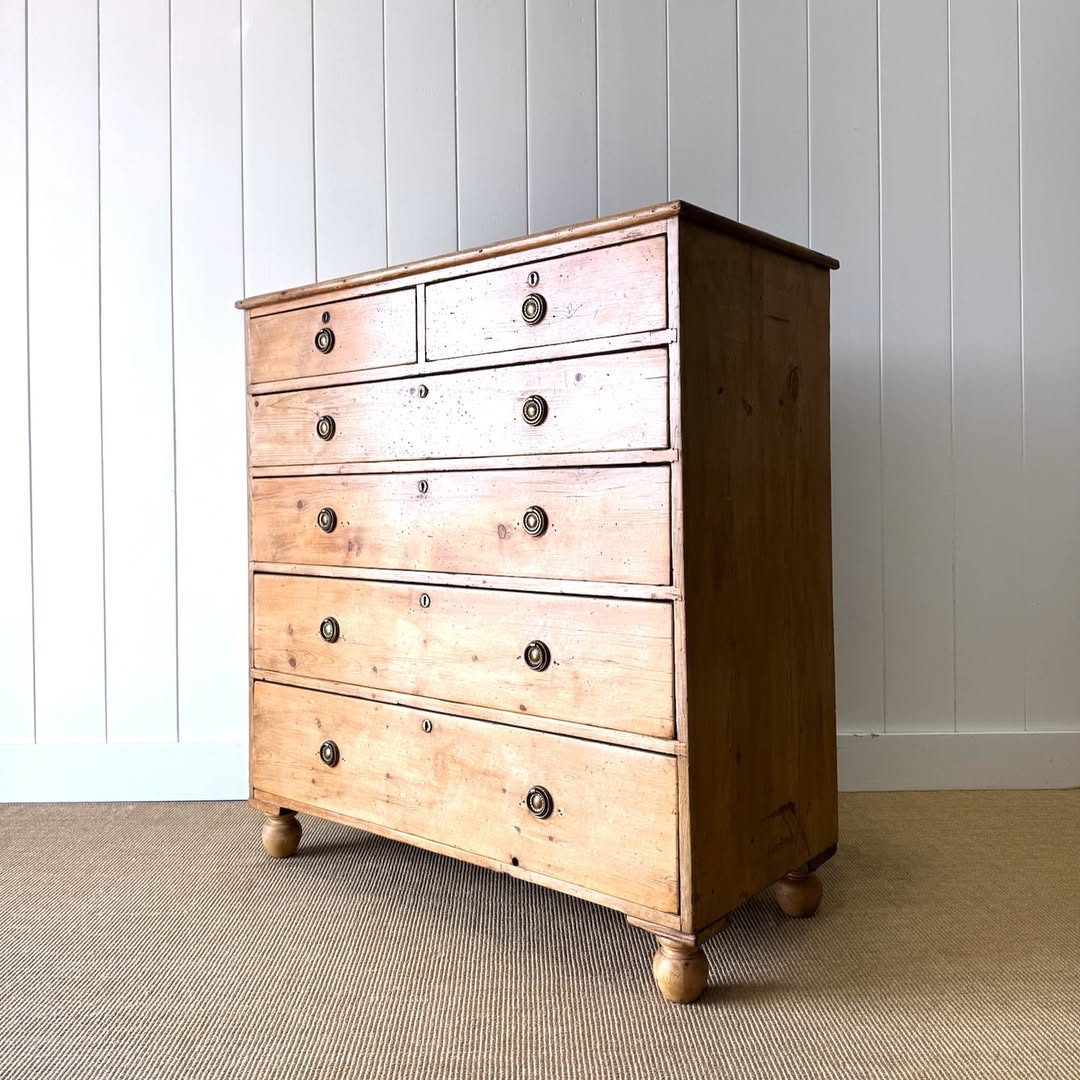 Instagram the_parsons_nose_antiques