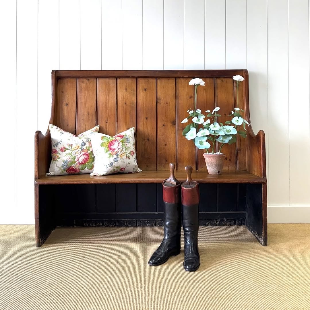 Instagram the_parsons_nose_antiques