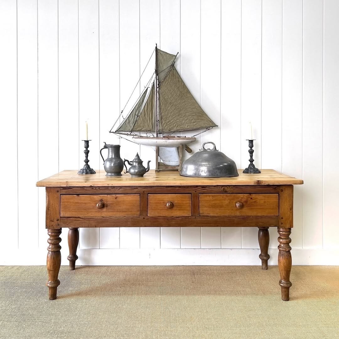 Instagram the_parsons_nose_antiques