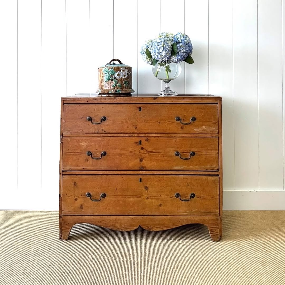 Instagram the_parsons_nose_antiques