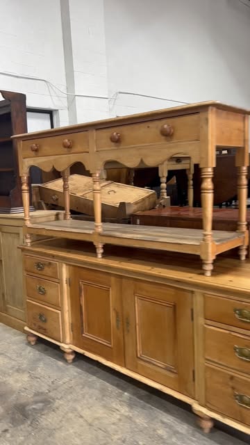 Instagram the_parsons_nose_antiques