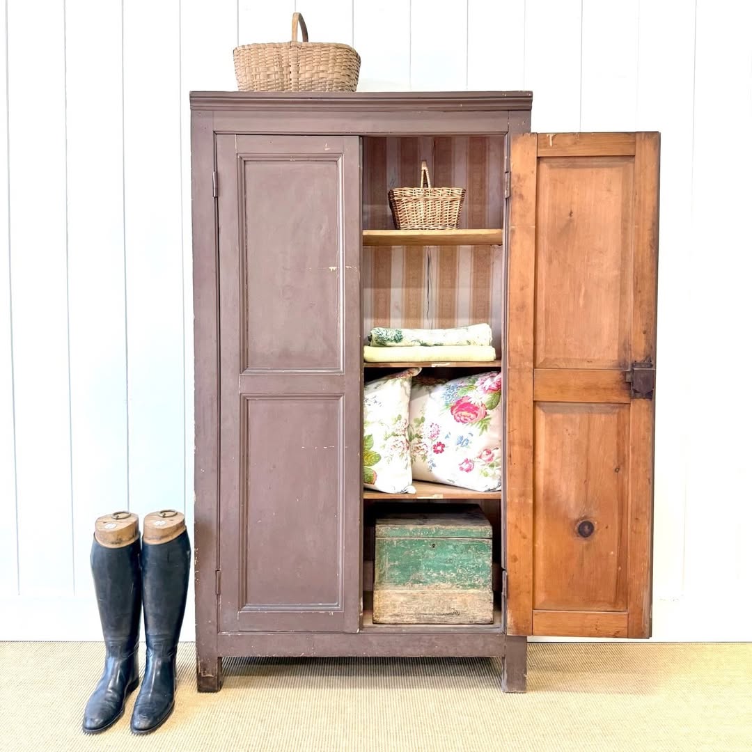 Instagram the_parsons_nose_antiques