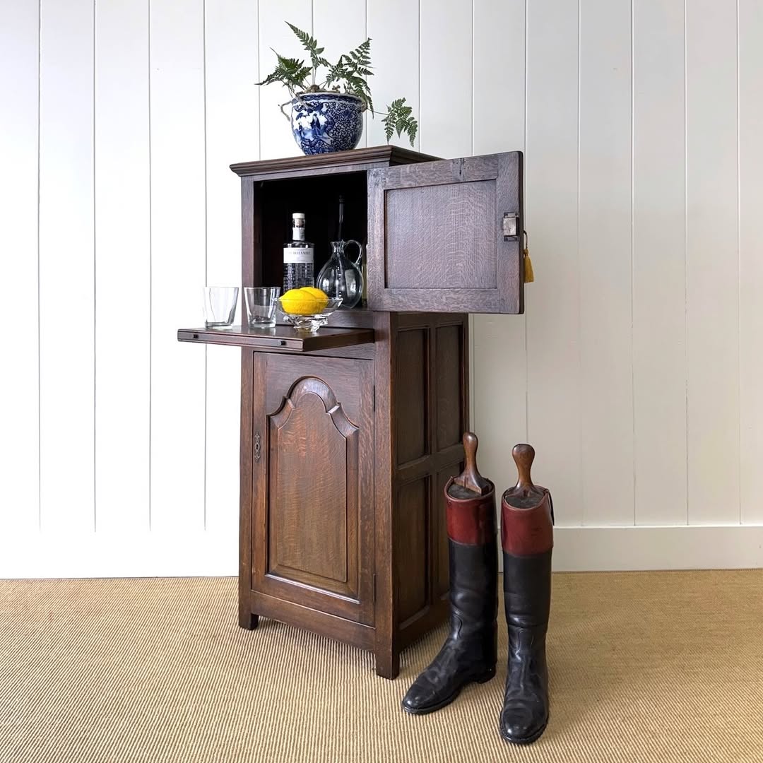 Instagram the_parsons_nose_antiques