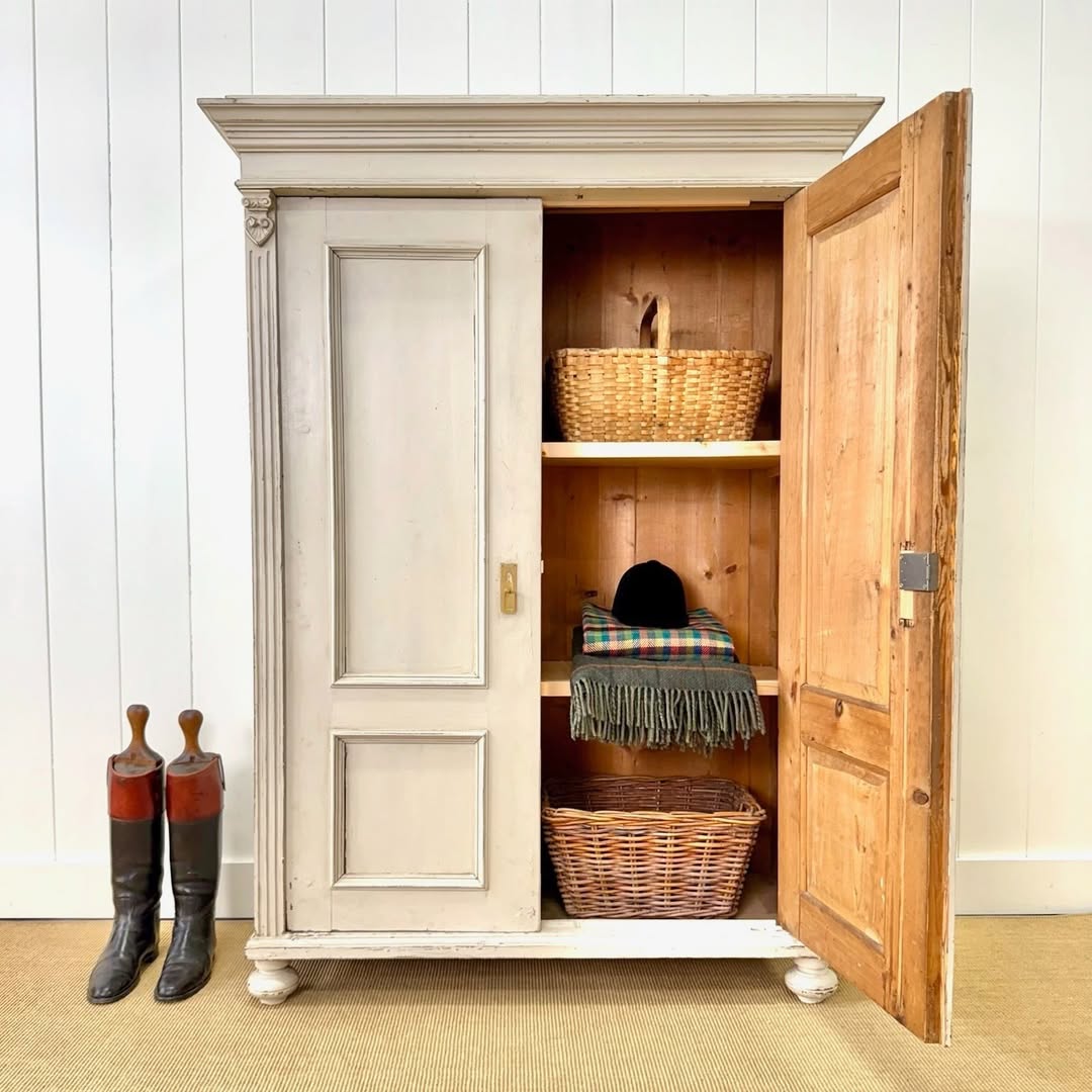 Instagram the_parsons_nose_antiques
