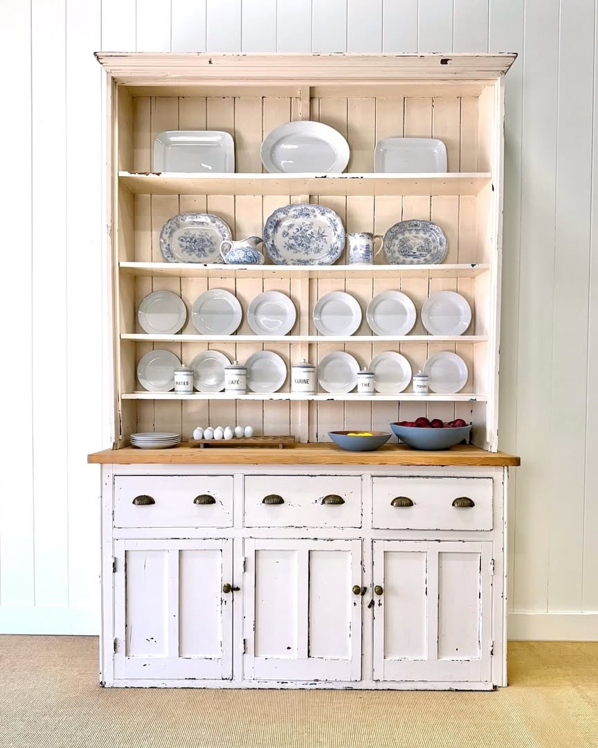 Instagram the_parsons_nose_antiques