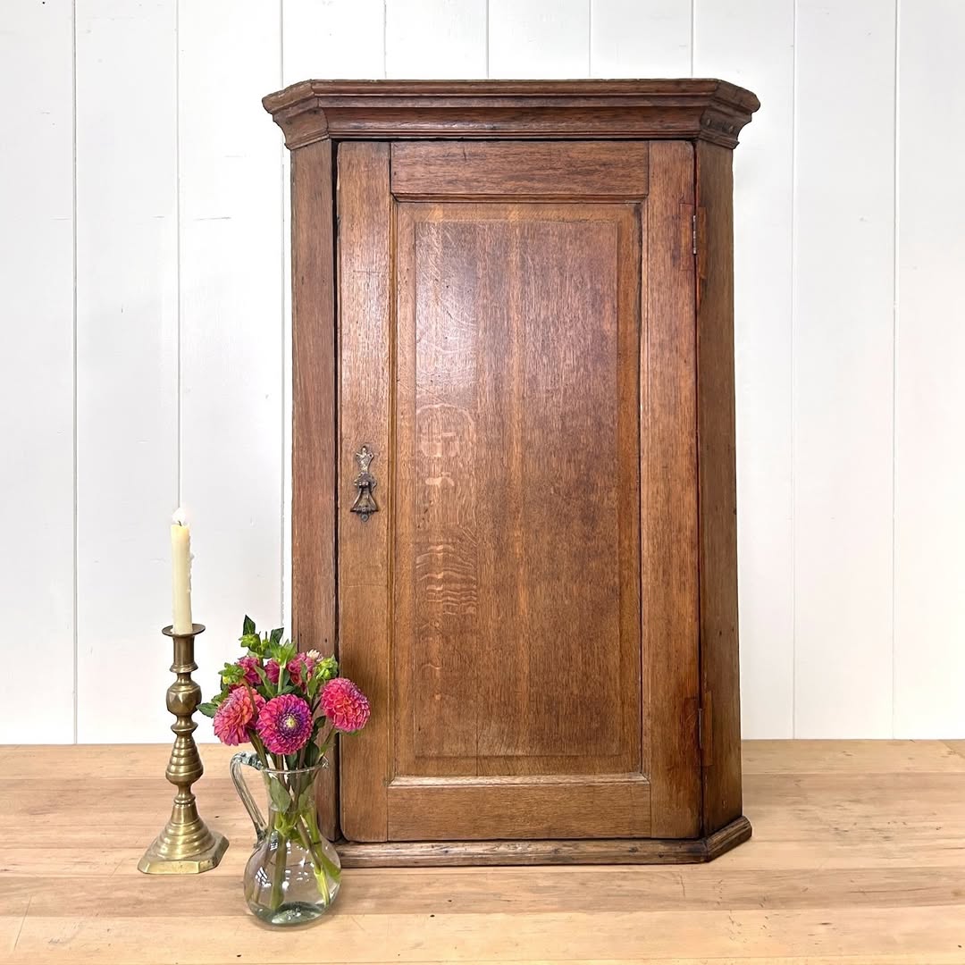 Instagram the_parsons_nose_antiques