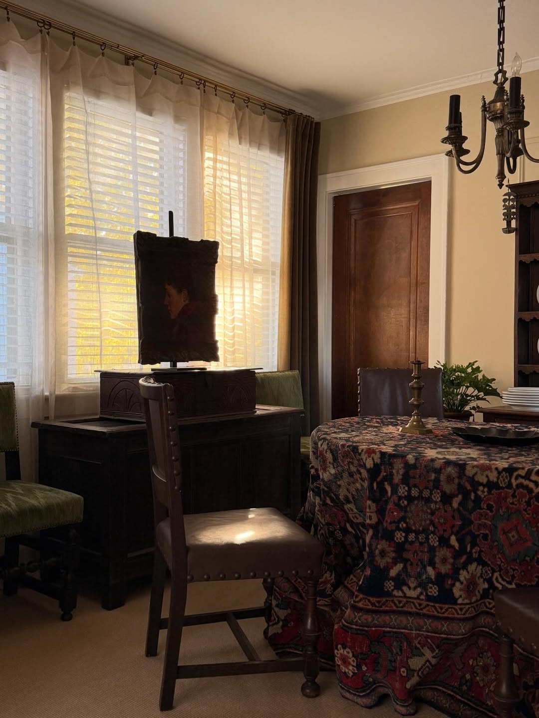 Instagram the_parsons_nose_antiques