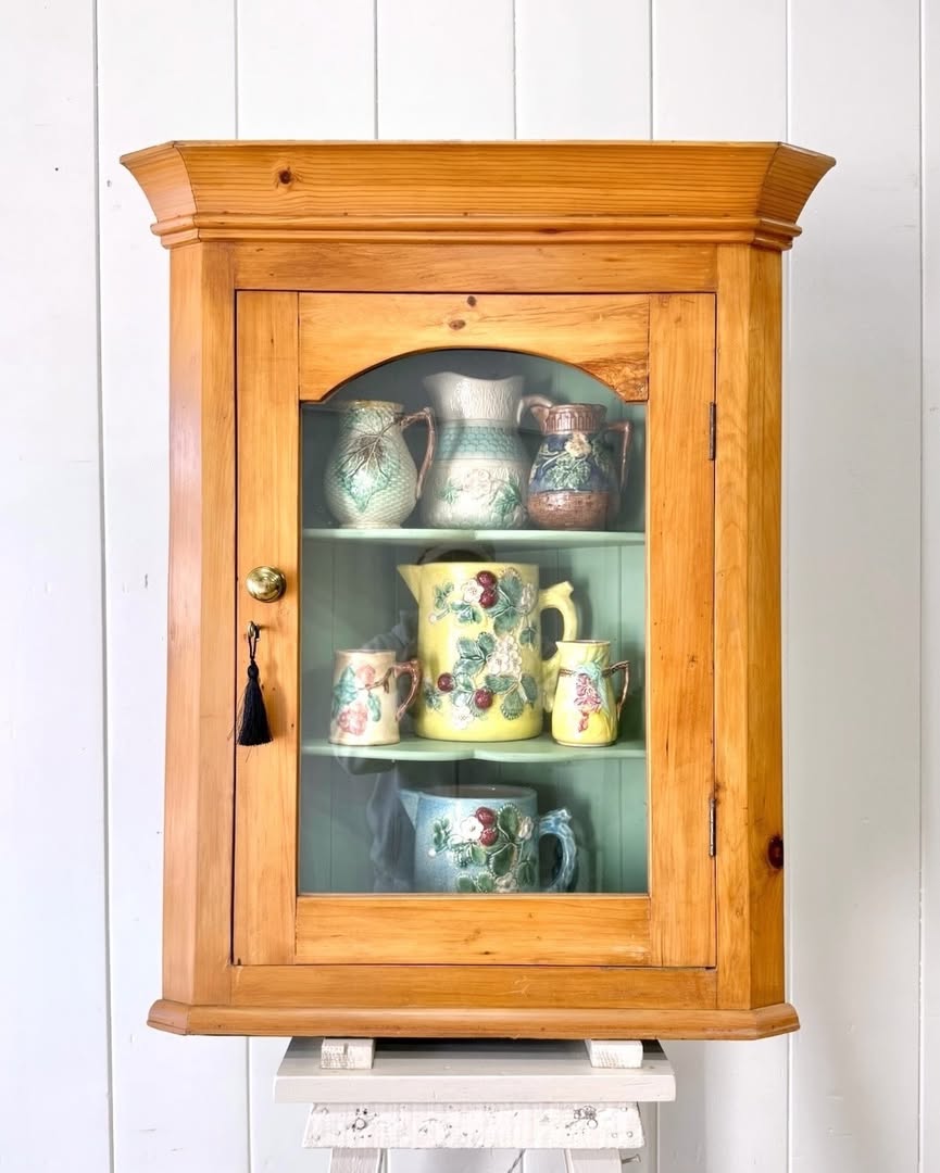 Instagram the_parsons_nose_antiques