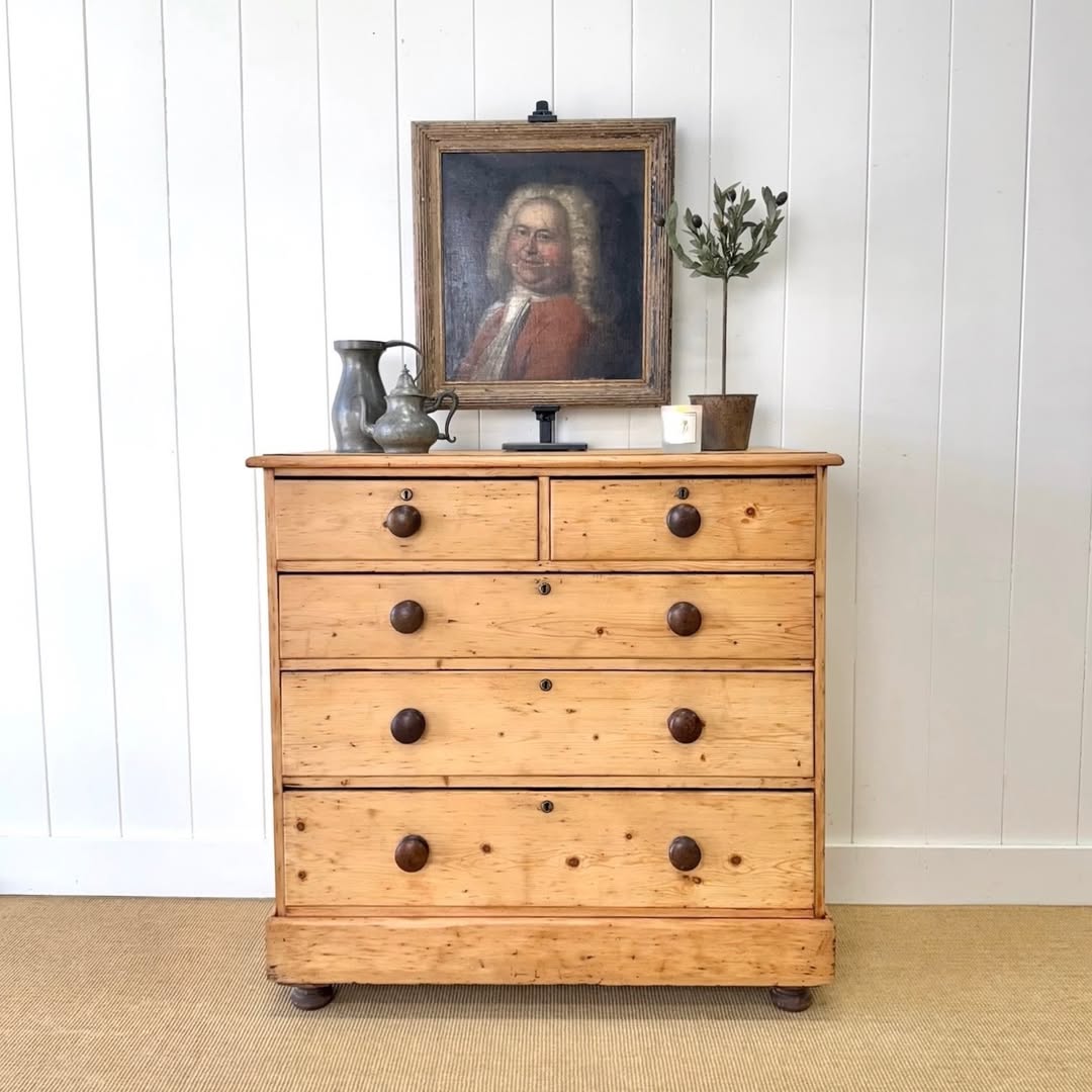 Instagram the_parsons_nose_antiques