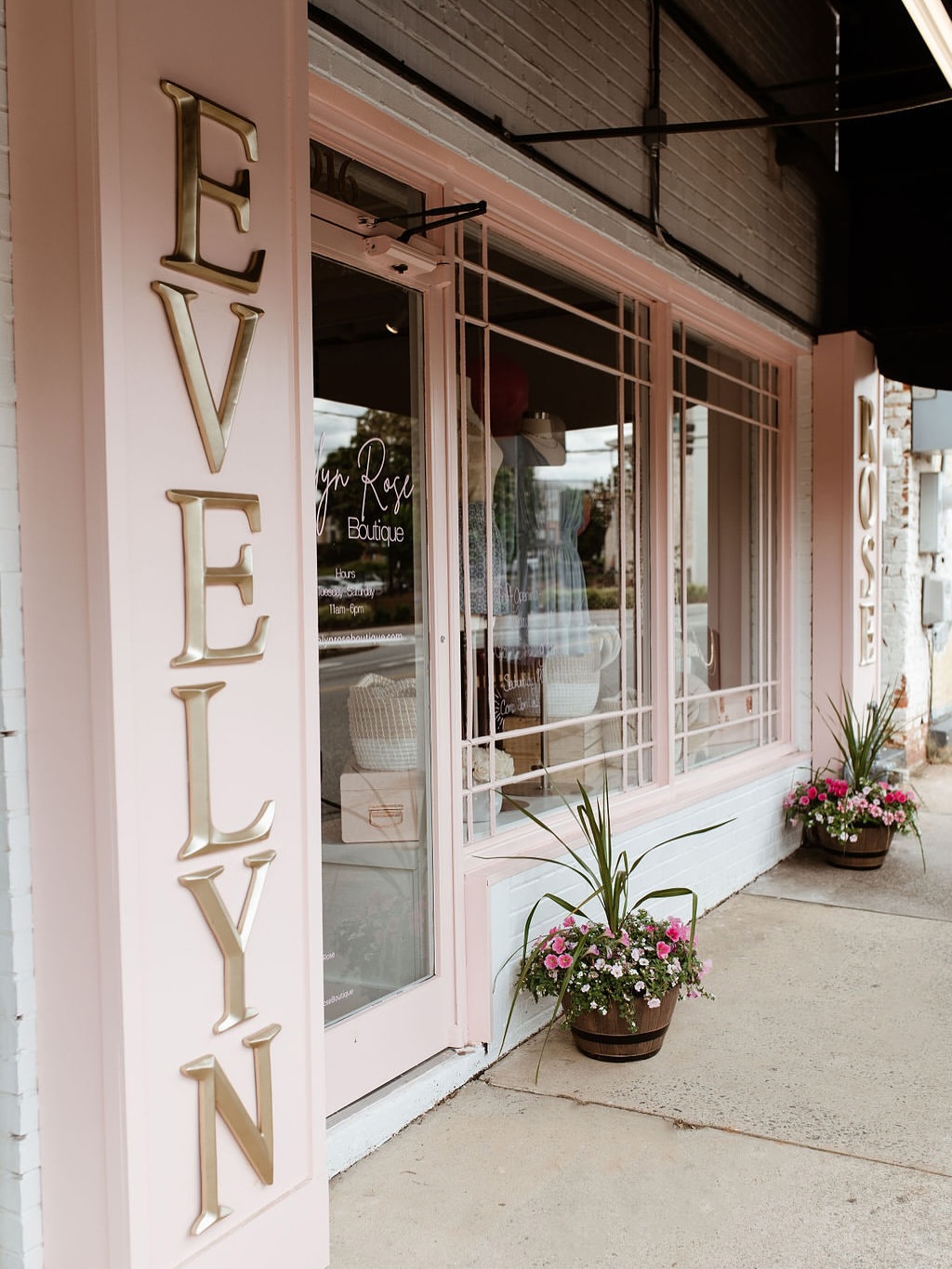 theevelynroseboutique
